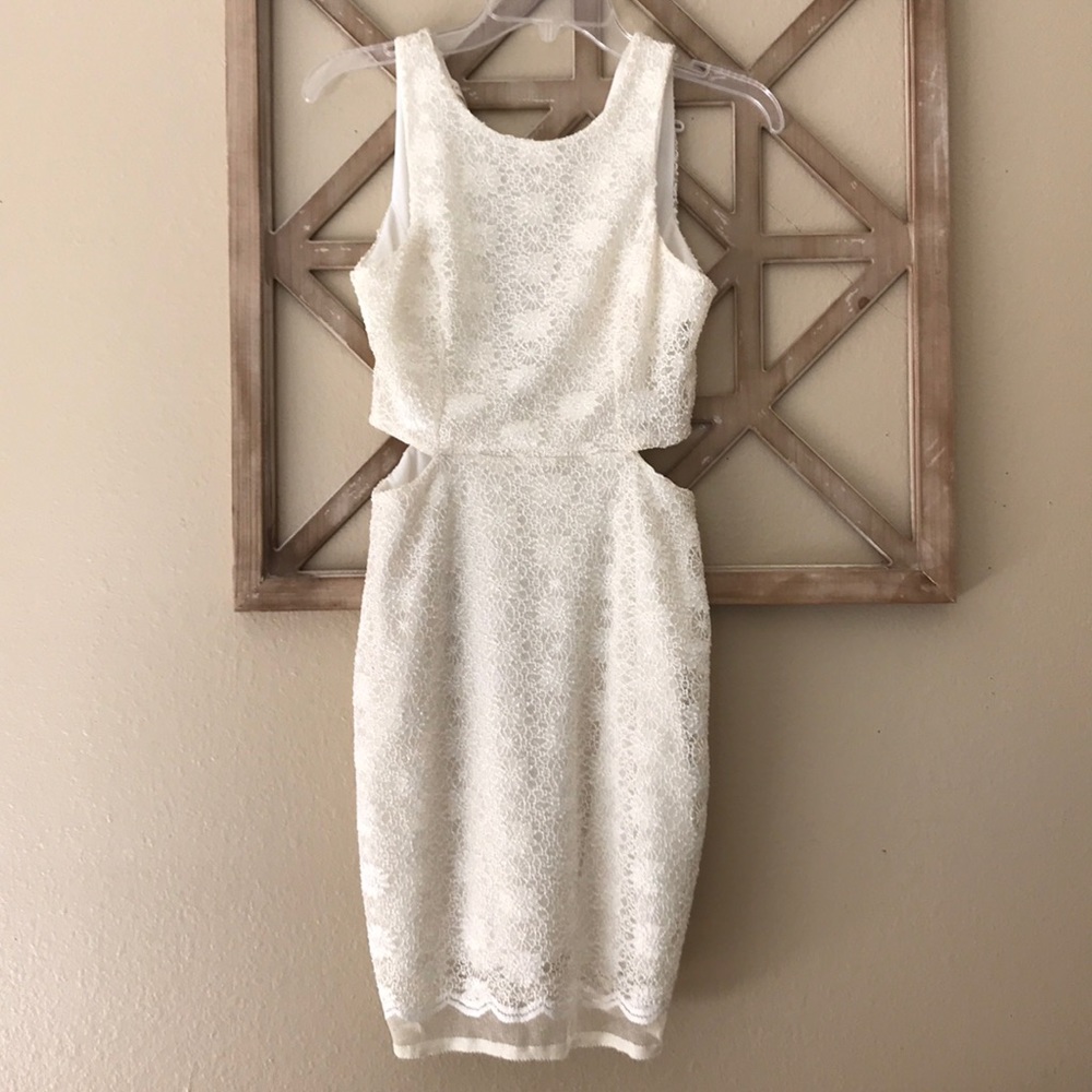 Cream/white/ivory colored dress